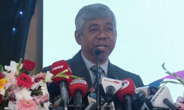 ডলার সংকটে চাল-গ্যাস আমদানির বিল পরিশোধ করা যাচ্ছে না: এনবিআর